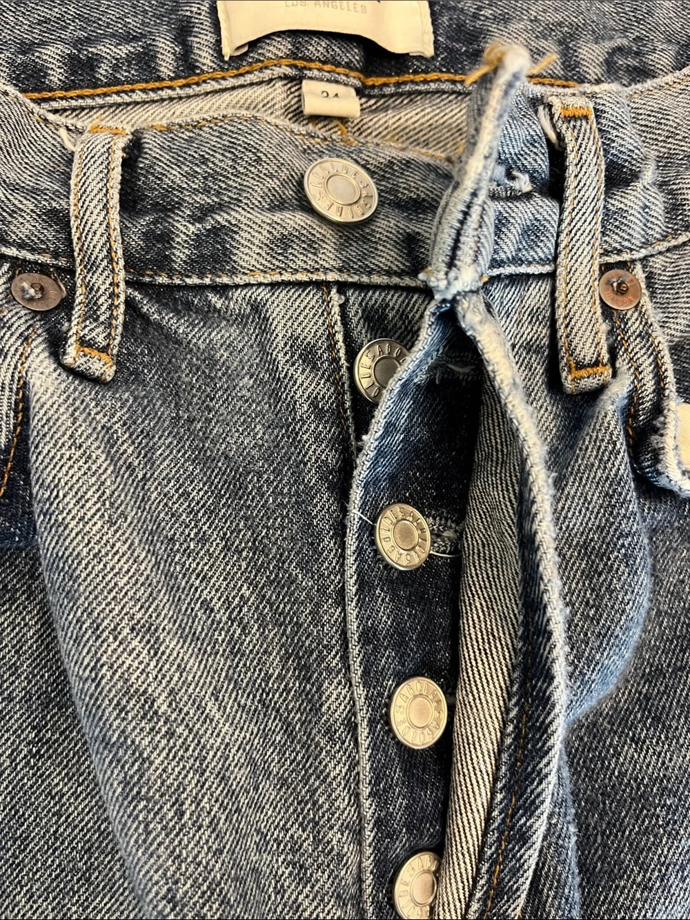 Agolde Women’s Lana fit Light Blue Distressed Jeans - Picture 6 of 9